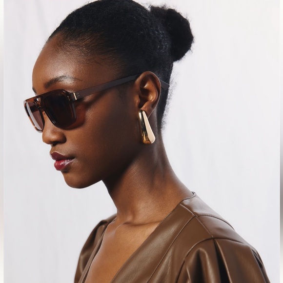 NWT Anthropologie Gold Petra drop earrings - Picture 2 of 9